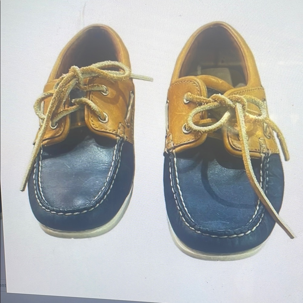 Two-Tone Leather Loafers